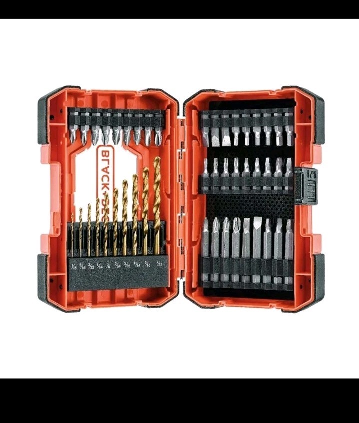 BLACK+DECKER 46 Piece Drill Bit / Screwdriver Bit Set - Screwdriving Drilling gallery