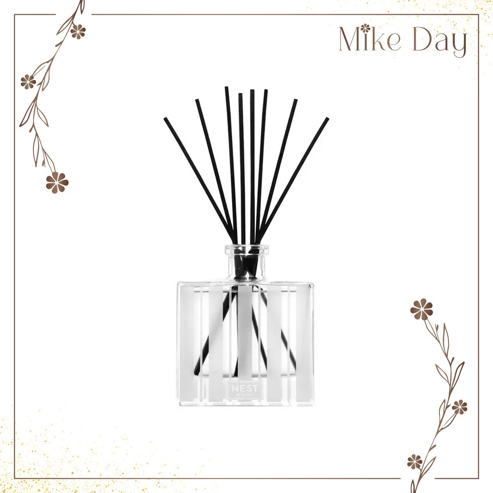 NEST Fragrances Wild Mint & Eucalyptus Reed Diffuser 175ml New no Box with reeds