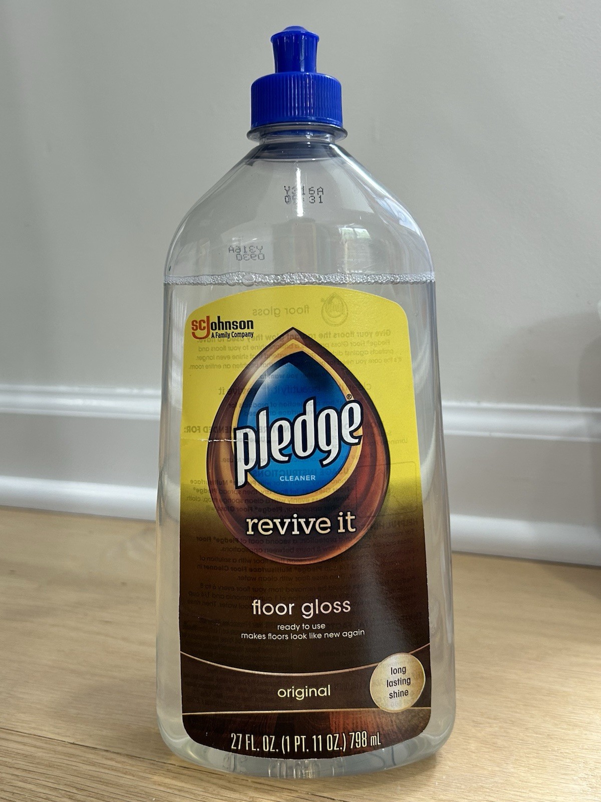 USED Pledge Revive It Floor Gloss - Original gallery