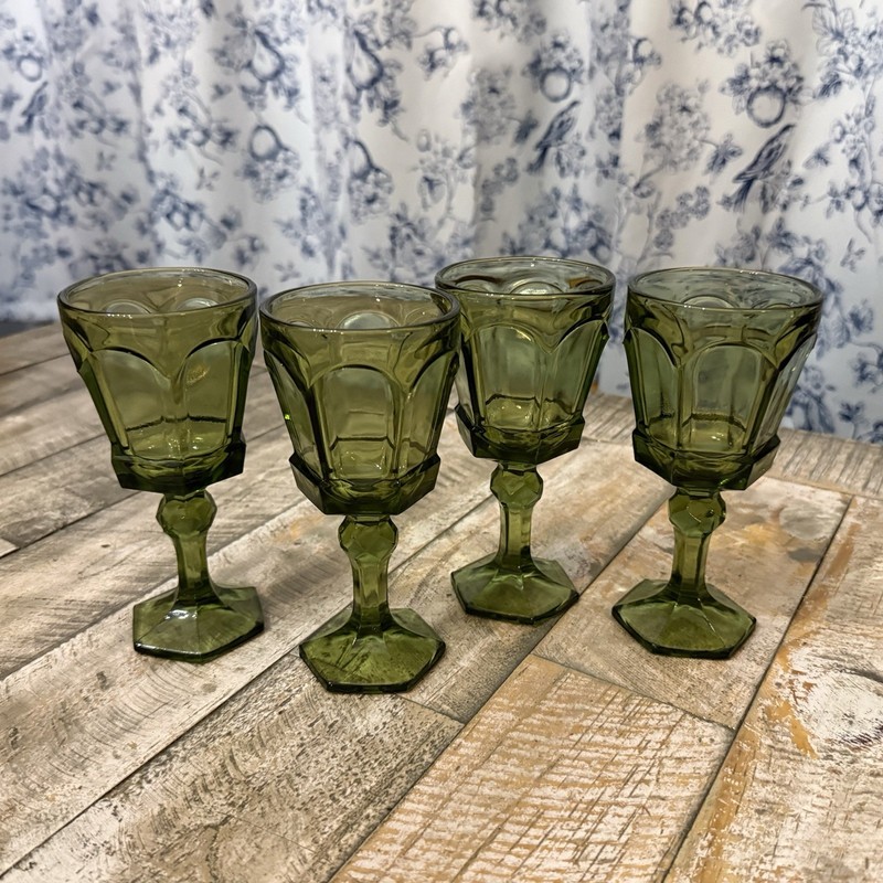 Fostoria Virginia Wine Goblets Light Green Set of 4 Heavy Glass Stemware 6" gallery