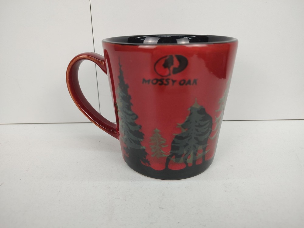 Mossy Oak Red Black Forest Wolf Ceramic Coffee Mug Cup Hunting Cabin Decor