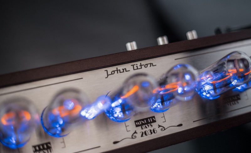 IN-18 NIXIE Tubes Clock Divergence Meter GPS Sync 12/24H FREE Shipping 3-5Days gallery