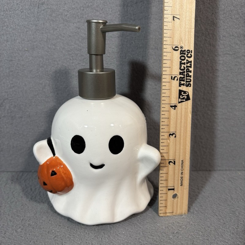 Ceramic Cute Ghost Soap Lotion Pump Dispenser Halloween Fall Seasonal Decor NWT gallery