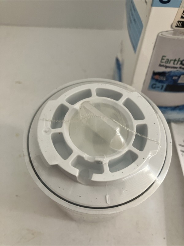 EarthSmart Replacement Filter GE MWF G-1 SEALED For Refrigerators 300 gallon gallery