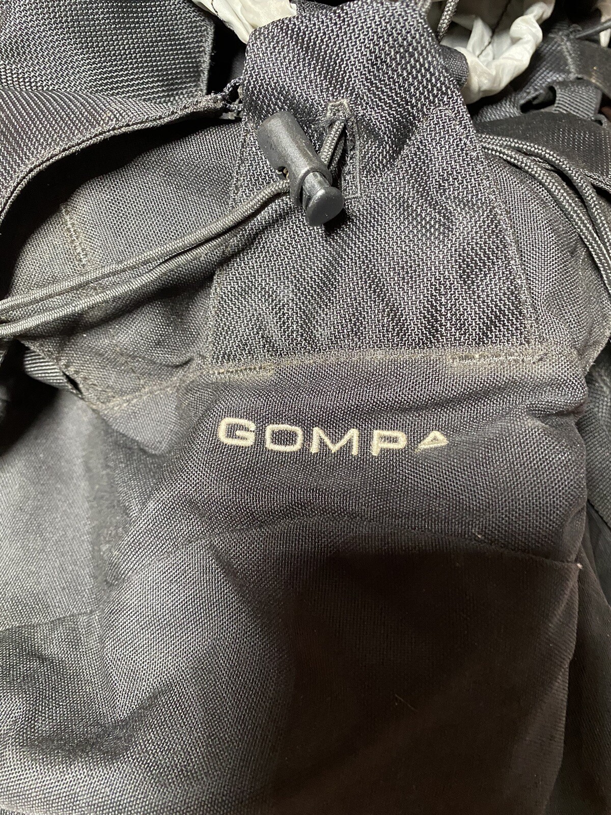 THE NORTH FACE MSA2 Hiking Gompa Medium Backpack Grey Black 2
