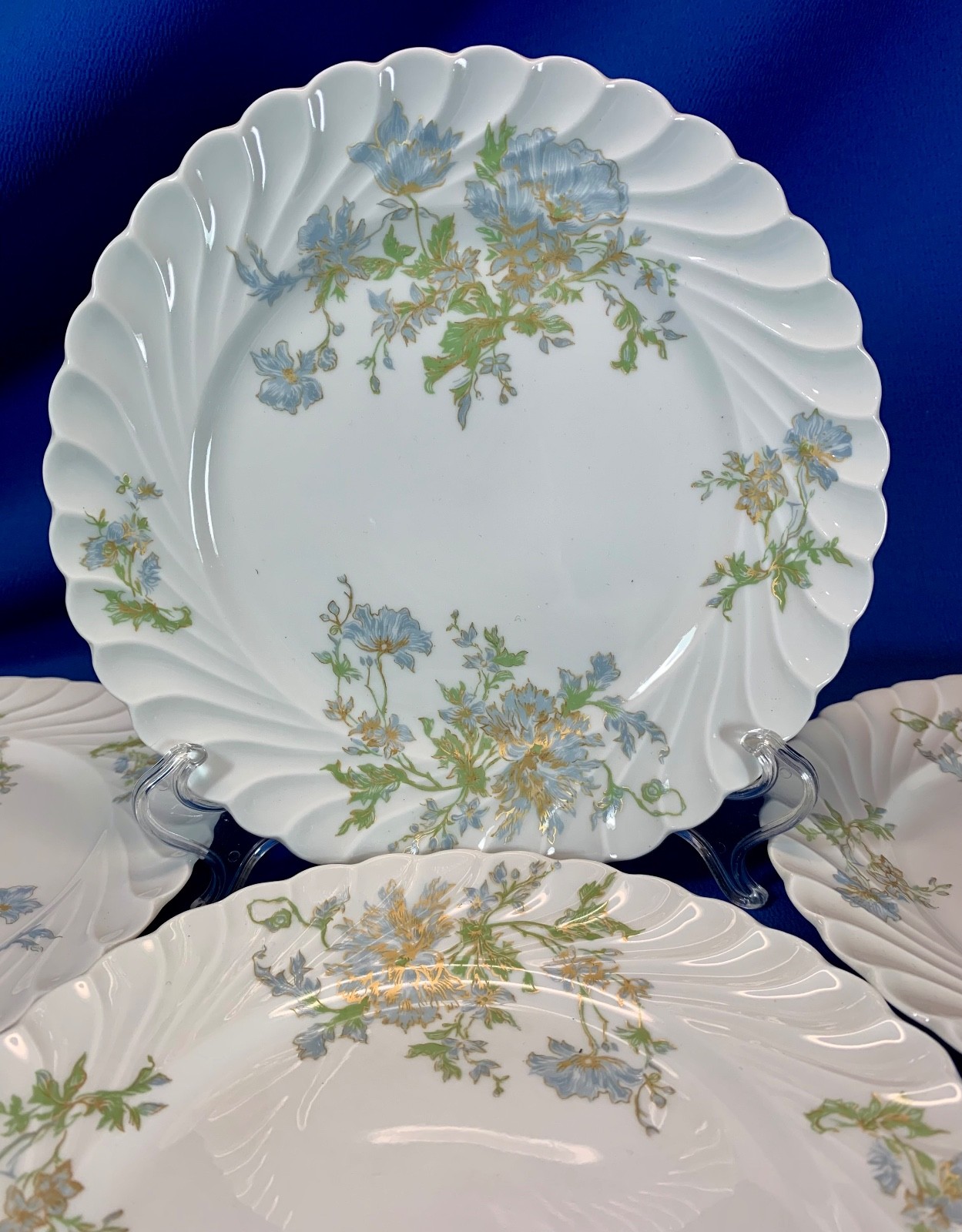 HAVILAND LIMOGES MARGAUX PATTERN SET OF 4 7/75" SALAD PLATES gallery