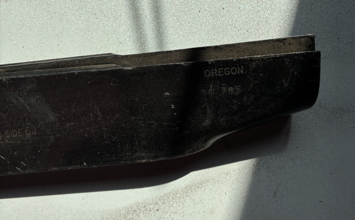 2 Pack Oregon 91-705 Replacement Blades for 44" Simplicity 1704856, 1716696 gallery