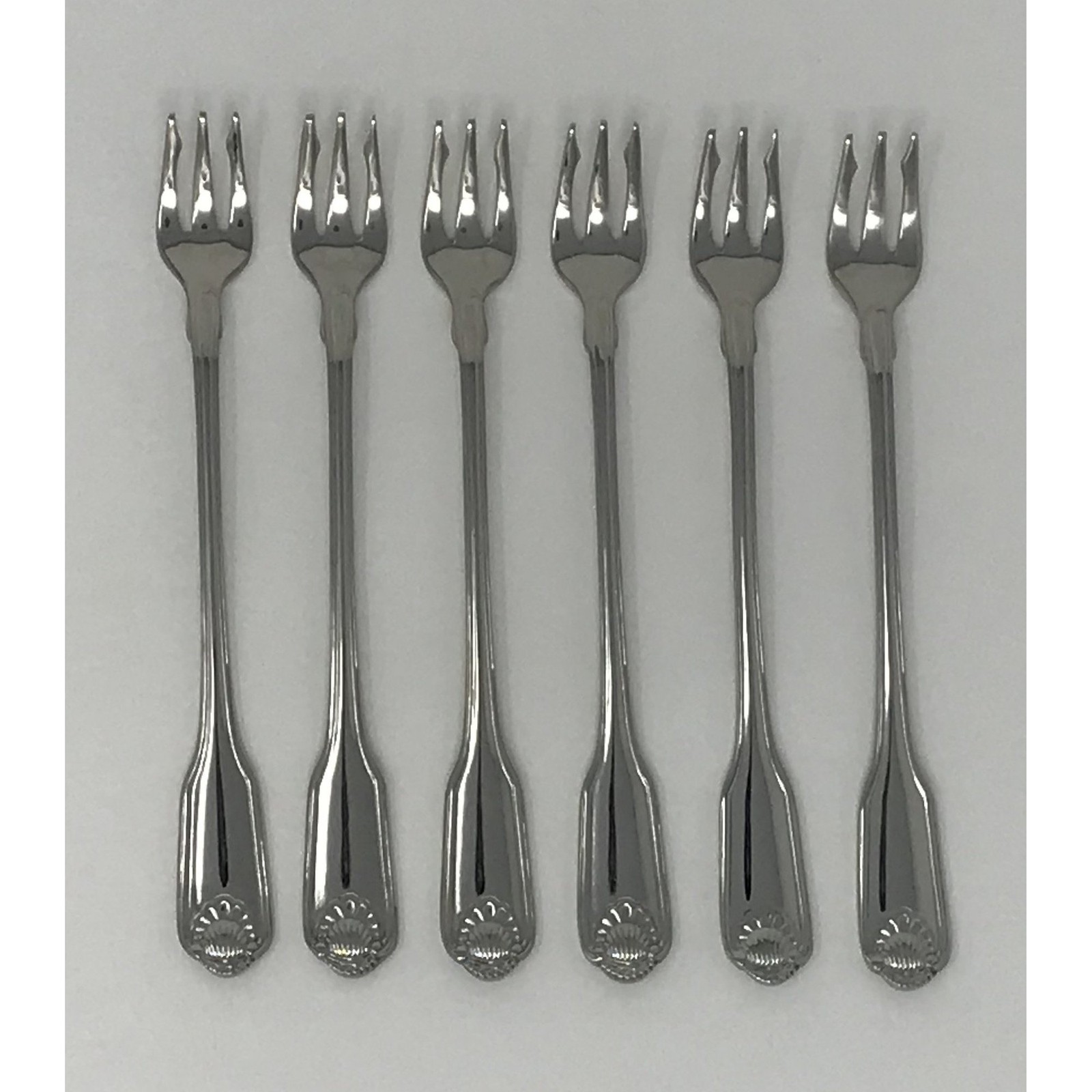 Oneida Classic Shell Set of 6 Seafood Forks gallery
