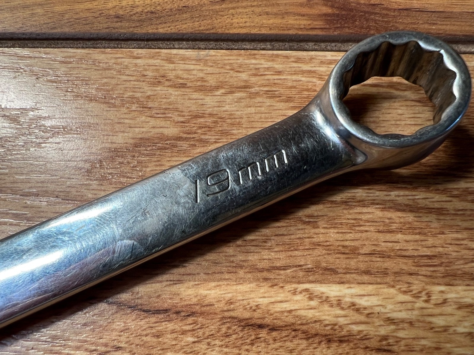 Snap-On OEXM190A 19MM Combination Wrench 12 Point Ultrasonic Cleaned gallery