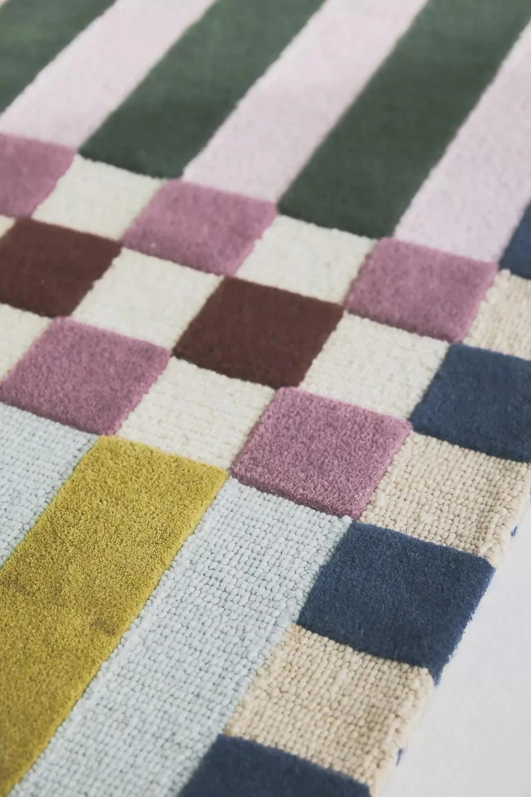 New Modern Hand Tufted Rug Multi Colored Hoxton High Low Pile Rug Carpet Rug gallery