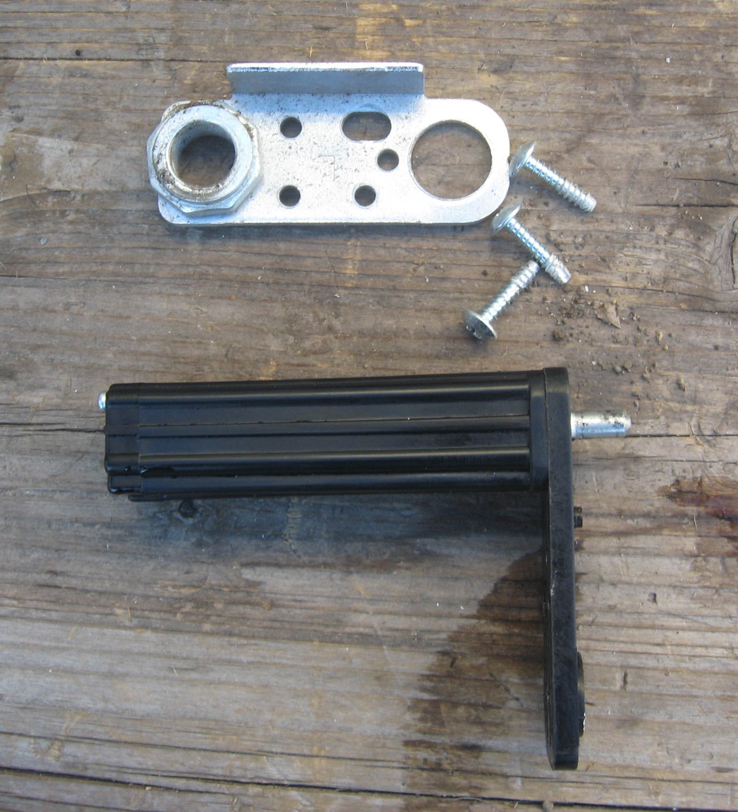 LG Kenmore Center Hinge LEFT Kit AEH36821908 AJC73112301 gallery