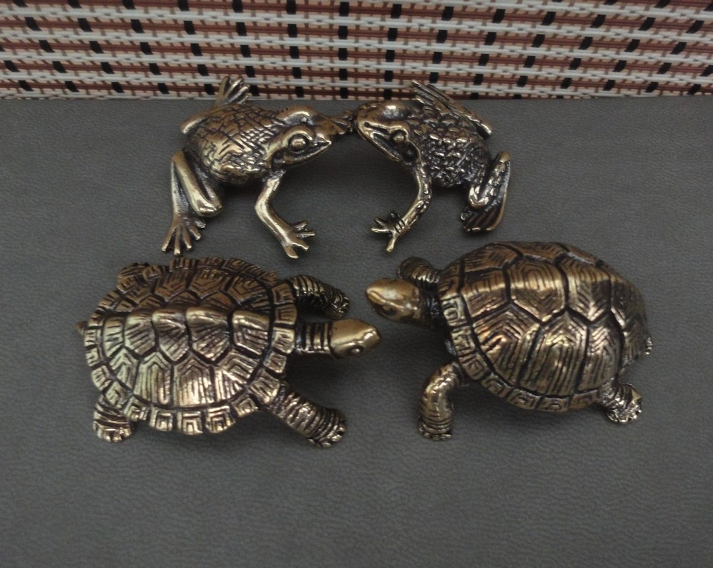 2 Pairs Solid Brass Turtles and Frogs Figurines Vintage Styles Couple Statues