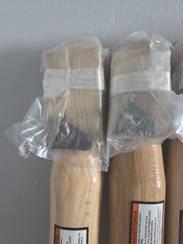 True Temper 2001400 Replacement Handle Sledge/Maul, Hickory, 32" L, 6-16 Lb Qty5 gallery