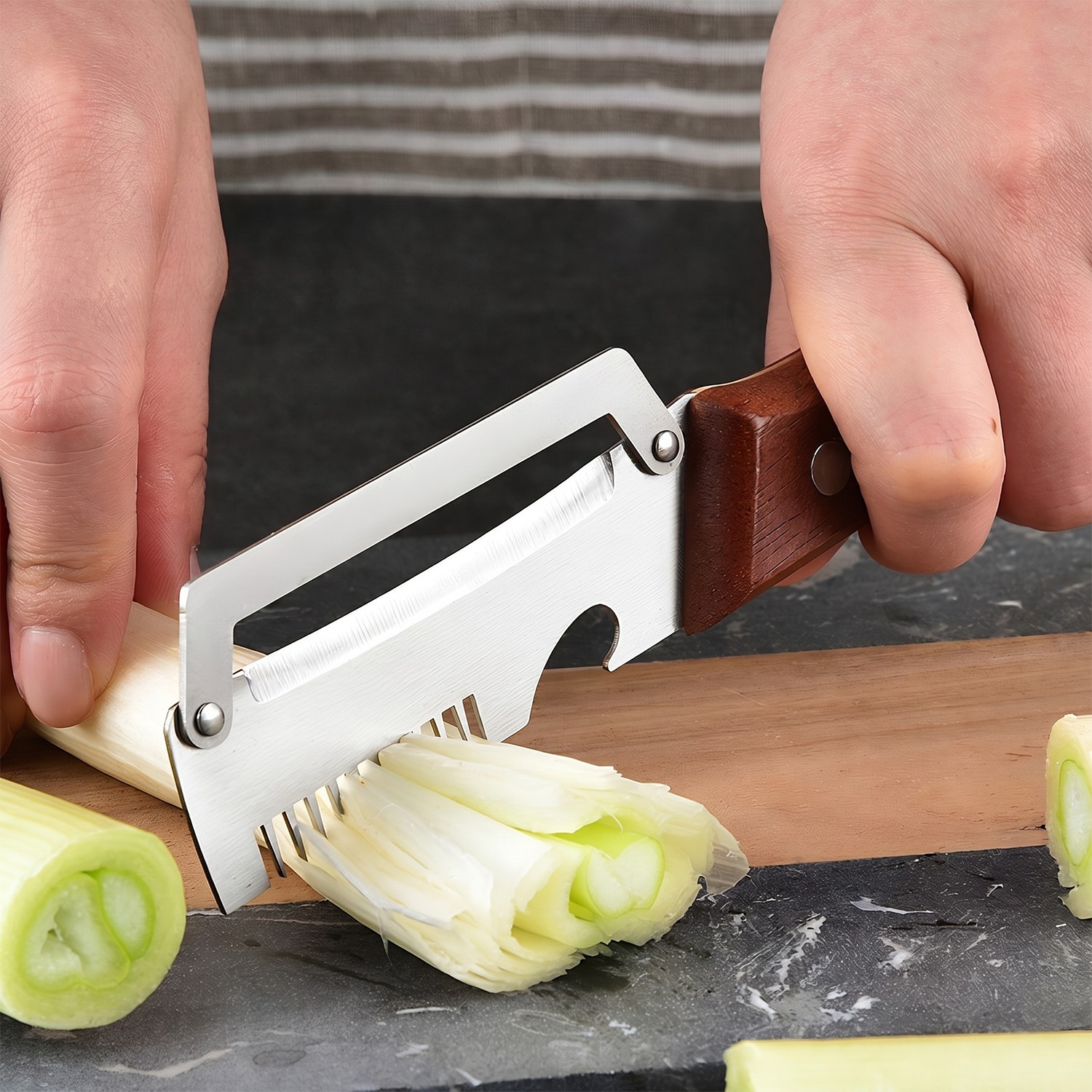 Multi-functional Vegetable Peeler for Kitchen, 2 in 1 Single Blade Peelers Tool gallery