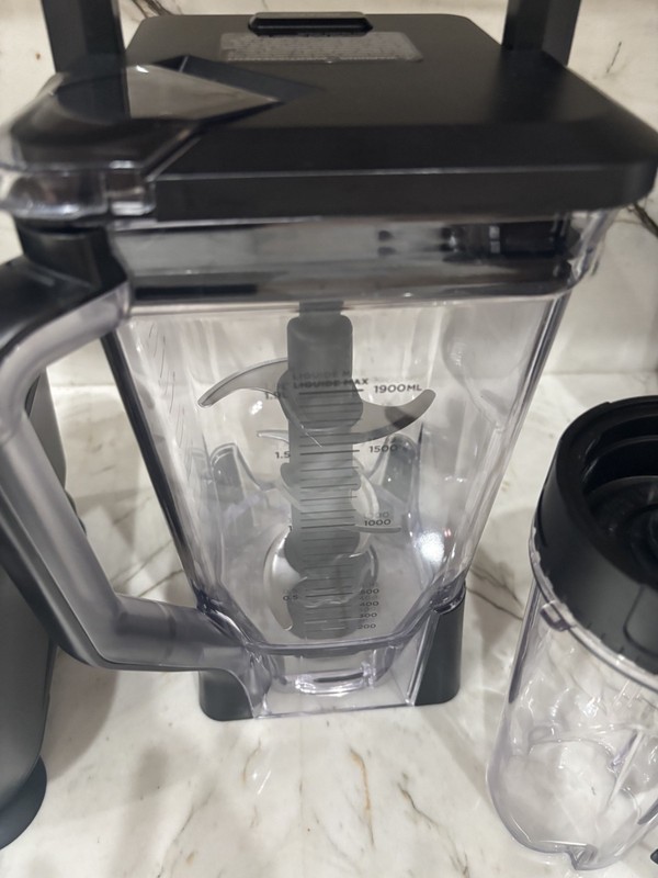 Used1500W Mega Kitchen System Blender & Food Processor with 2 Cups, Black BL770 gallery