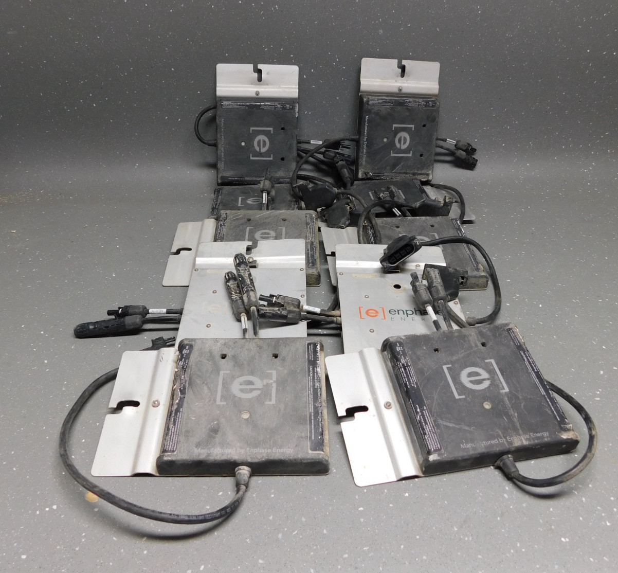 (10) Enphase M215-60-2LL-S22 215W Micro-Inverters for 60 Cell 190W-270W Panels gallery