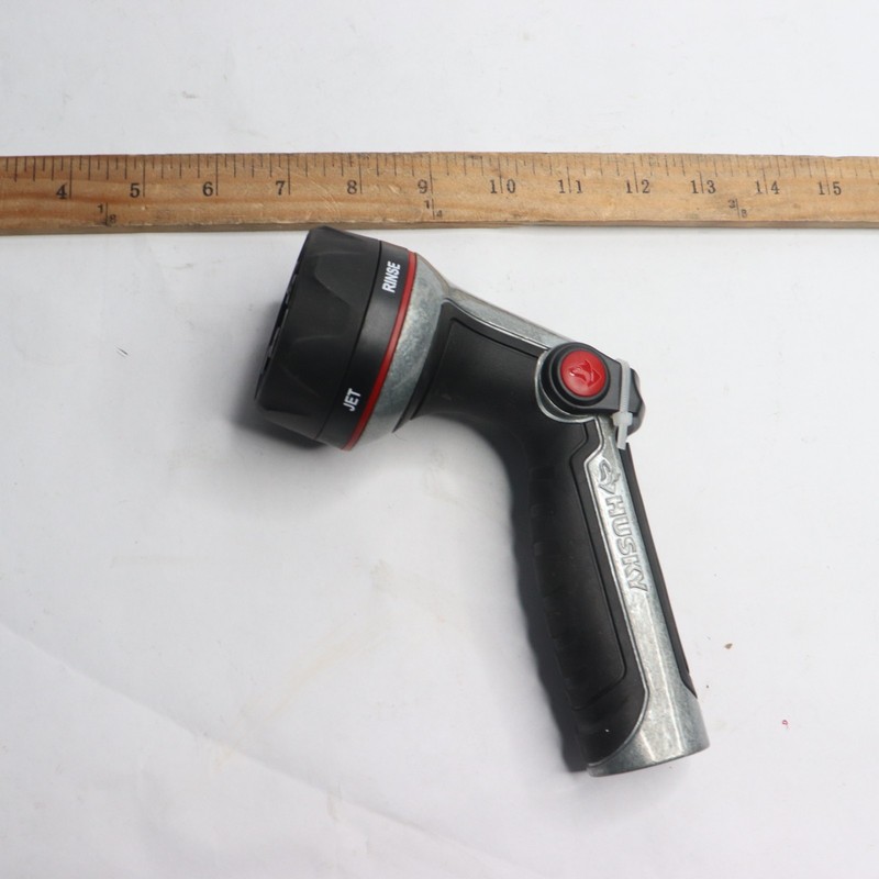 Husky PRO Thumb Control Multi-Pattern Nozzle gallery
