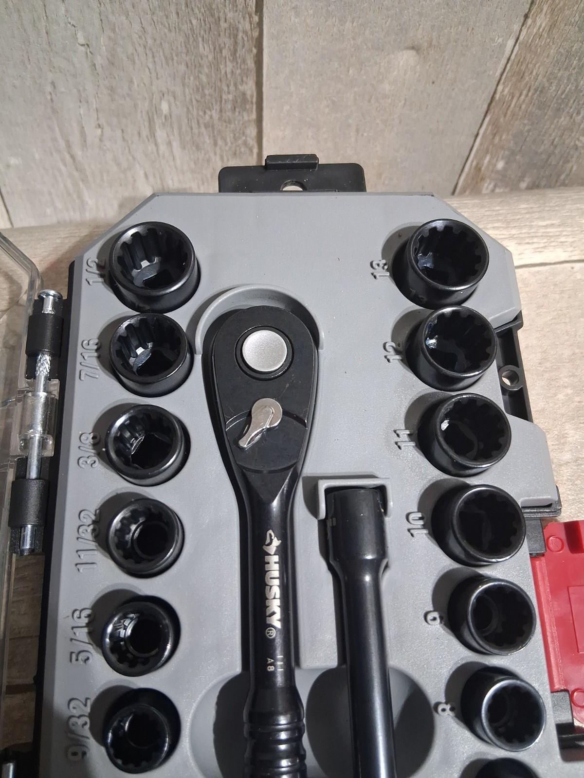 Husky 100-Position 1/4 in. Drive Universal Socket Wrench Set (26-Piece) gallery