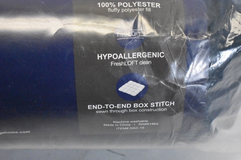 Color Down Alternative Microfiber Comforter Full/Queen Size 88" x 88" Navy gallery