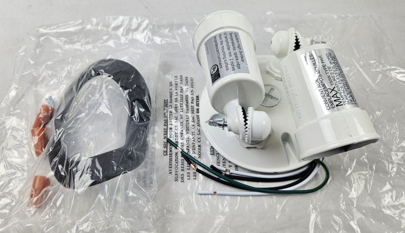 Lithonia Lighting OFTH Adjustable Outdoor 120V Twin Par Flood Light Holder gallery