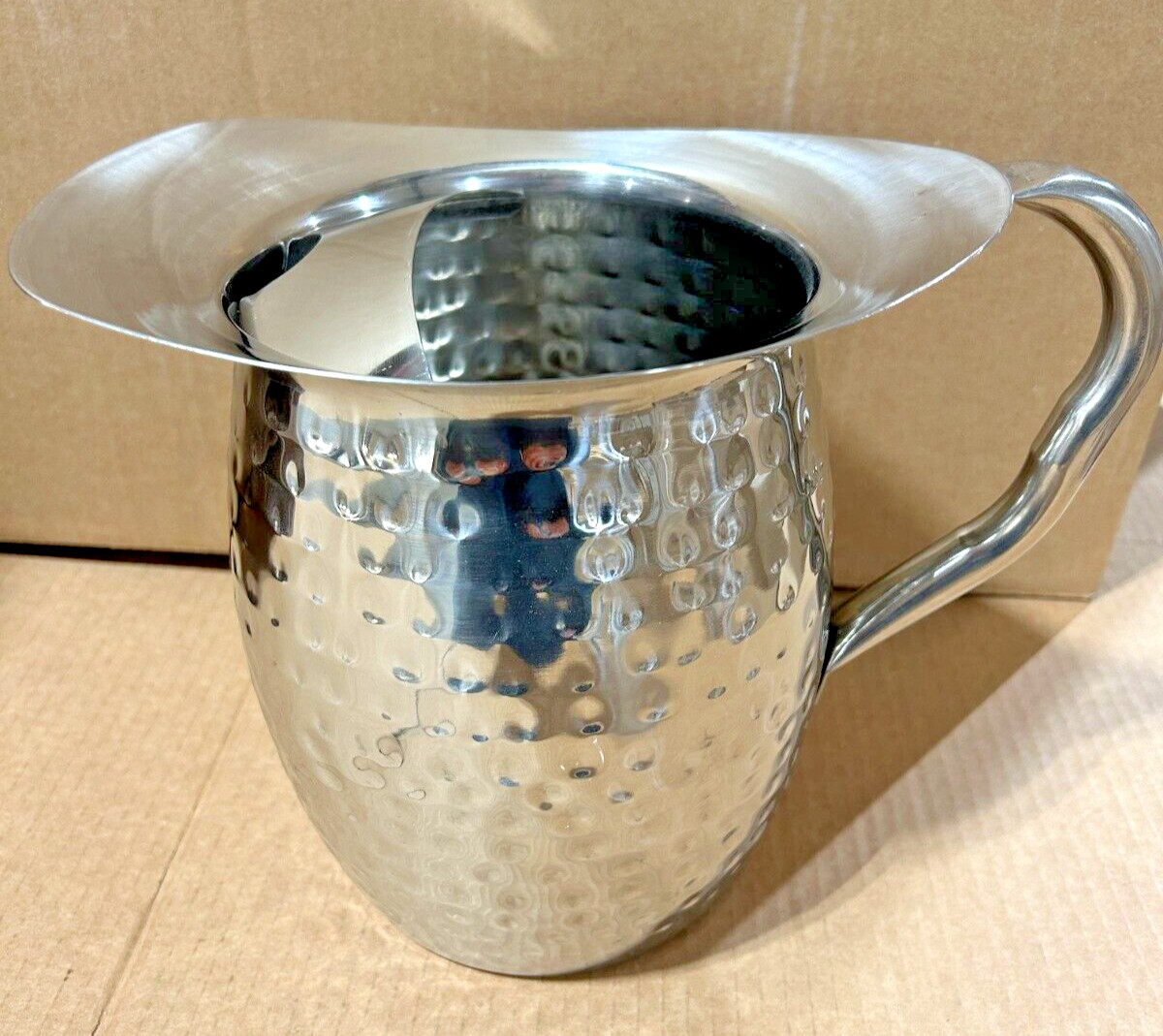 Winco 3 Qt - Stainless Steel Hammered Pitcher with ice catcher WPB-3CH *NEW gallery