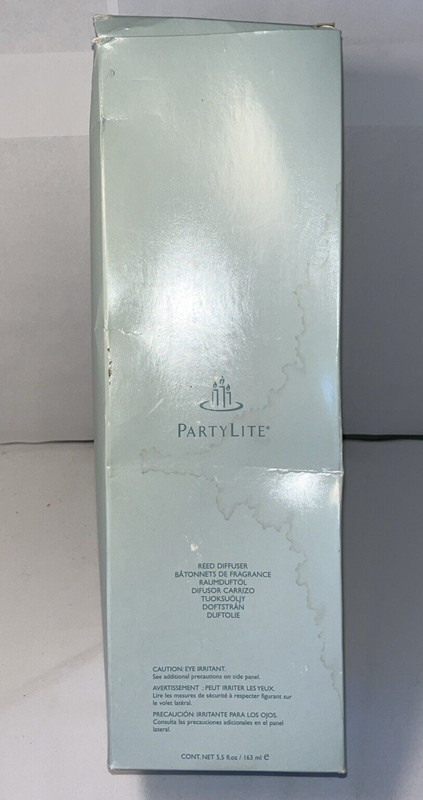 Partylite Revitalized Reed Diffuser Well Being New in Box RD158 22361 gallery