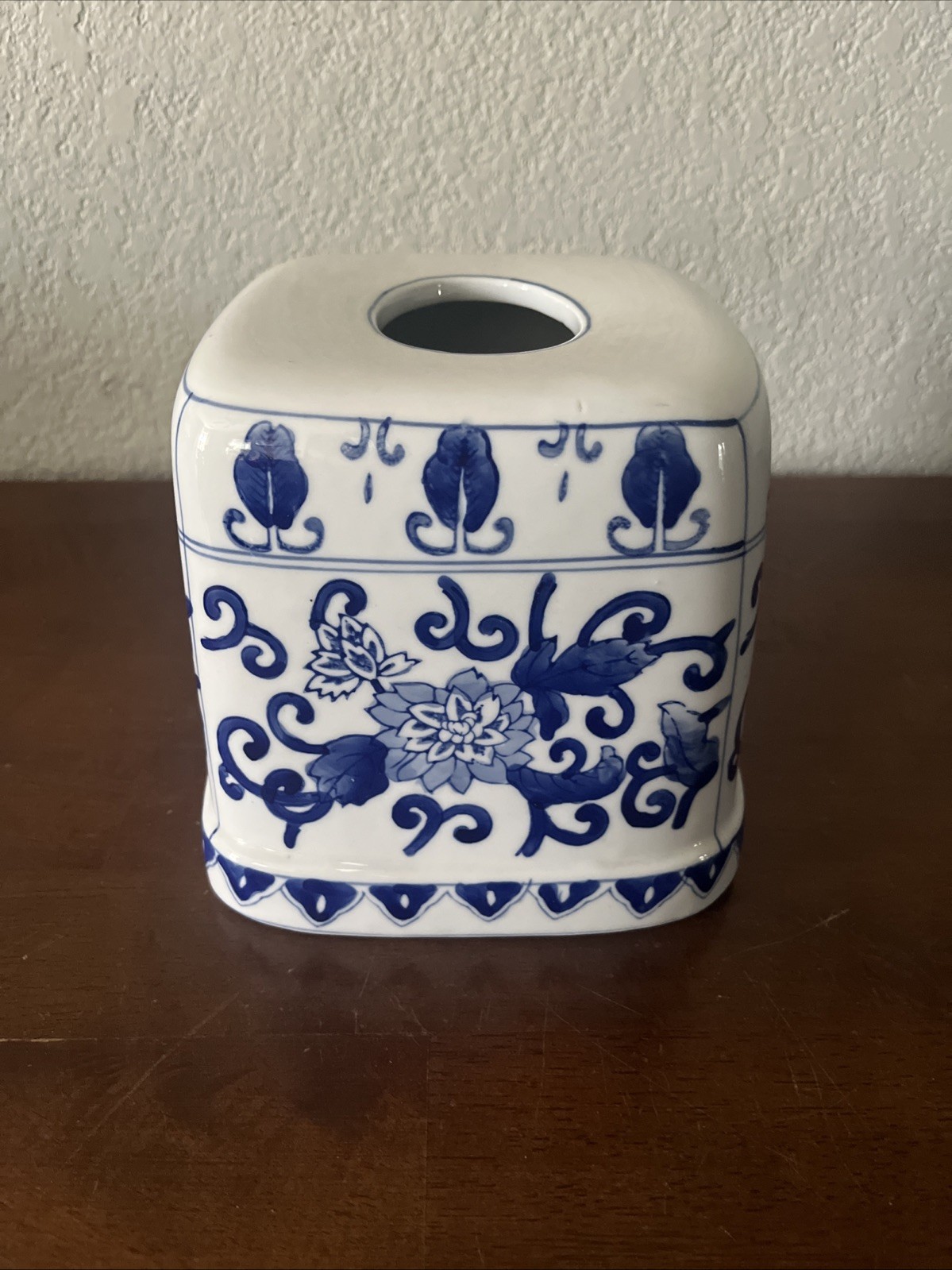 Porcelain Tissue Box Cover Holder Blue and White Chinoiserie gallery