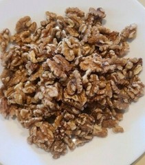 Fresh Raw Walnuts – 1/2-lb package – Free Shipping