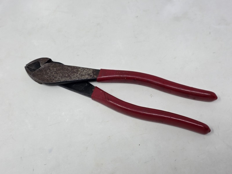 Vintage Klein Tools D228-8 High Leverage Diagonal Cutting Pliers 8” Made In USA gallery