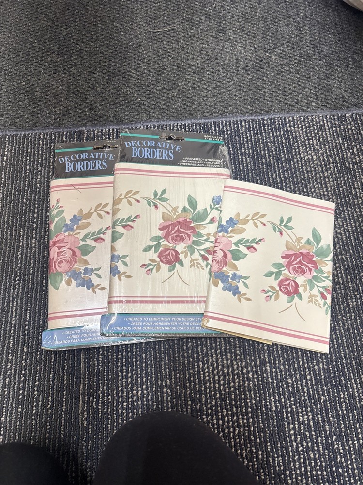 Imperial Prepasted Wallpaper Border Floral 3pk