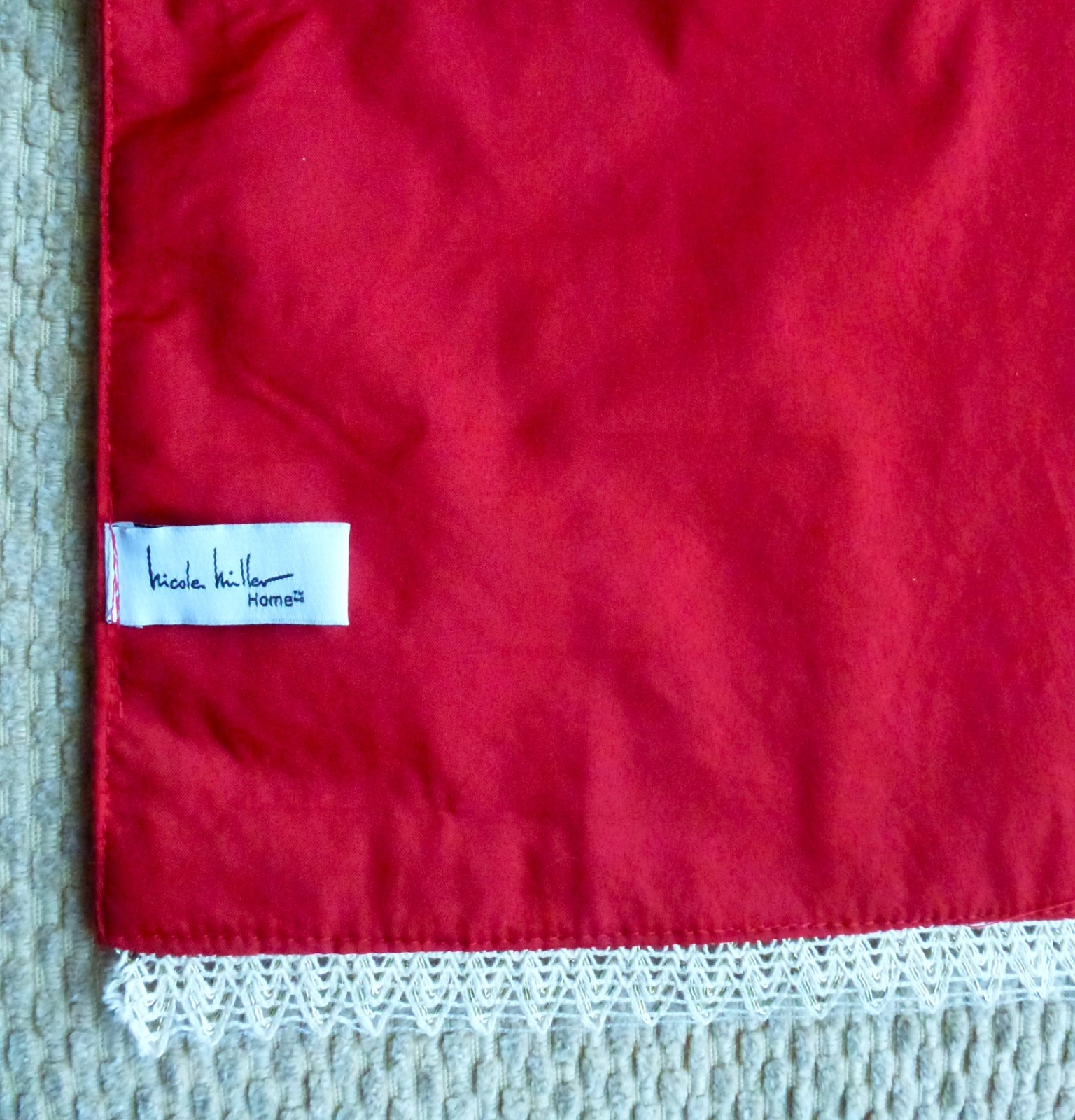 NICOLE MILLER Vibrant Red TABLE RUNNER Metallic Embroidery Sequins 16" x 72" gallery