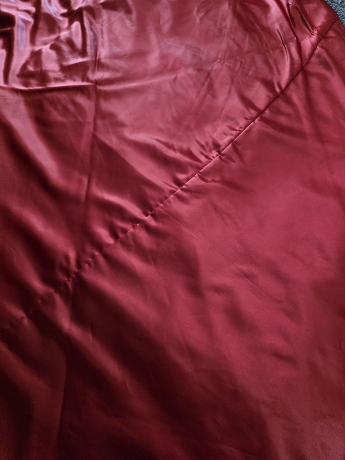 132" Round Satin RED ( Gorgeous)Polyester Blend Linen Tablecloth, gallery