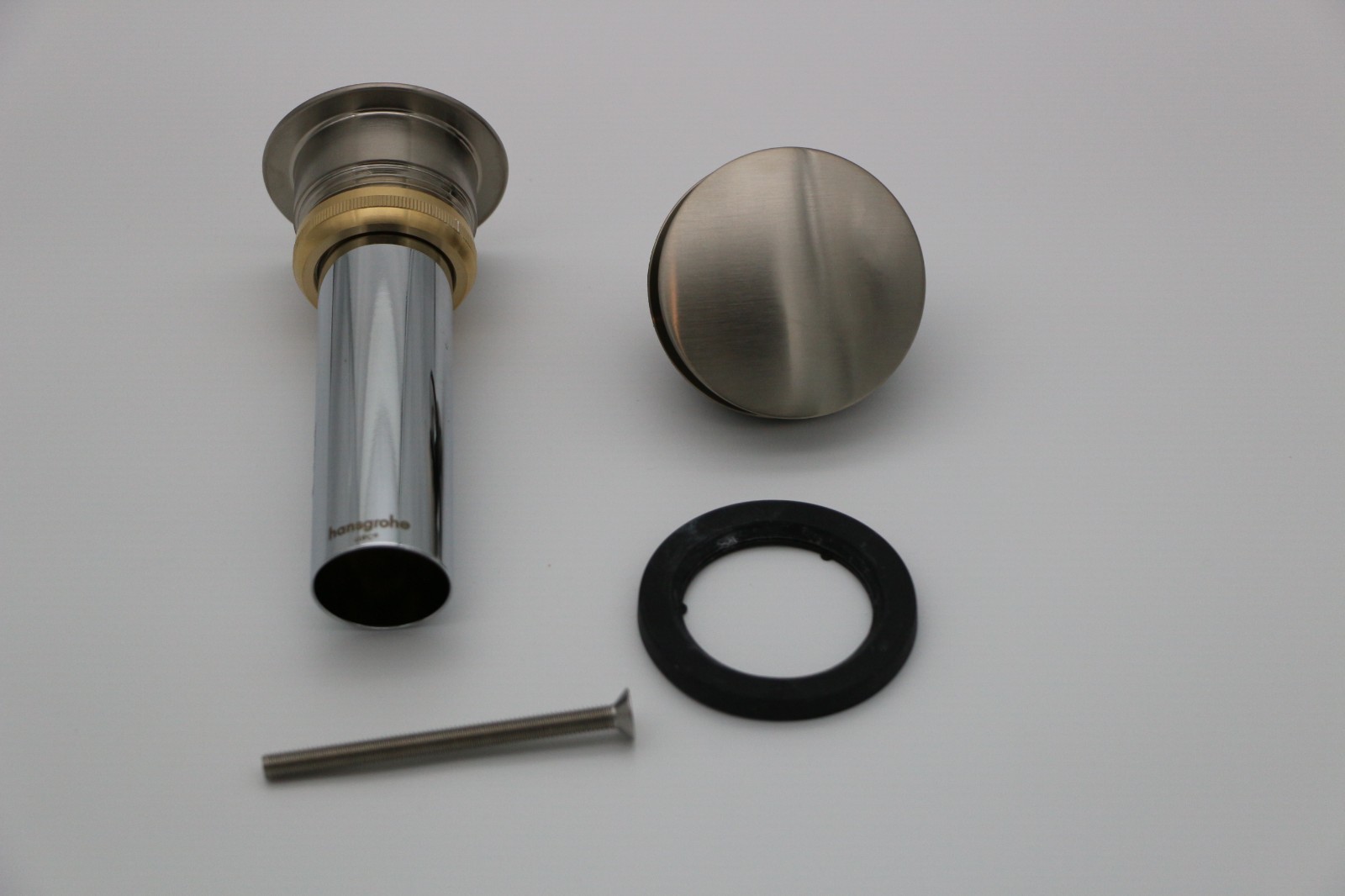 Hansgrohe 1-1/4" Push-Open Drain Assembly W/Overflow Model: 50100821 gallery