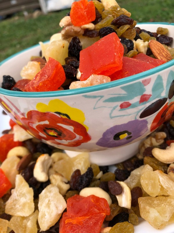 Trail Mix Pineapple, Papaya Chunk, Black, Golden Raisin Almond Cashews Walnut gallery