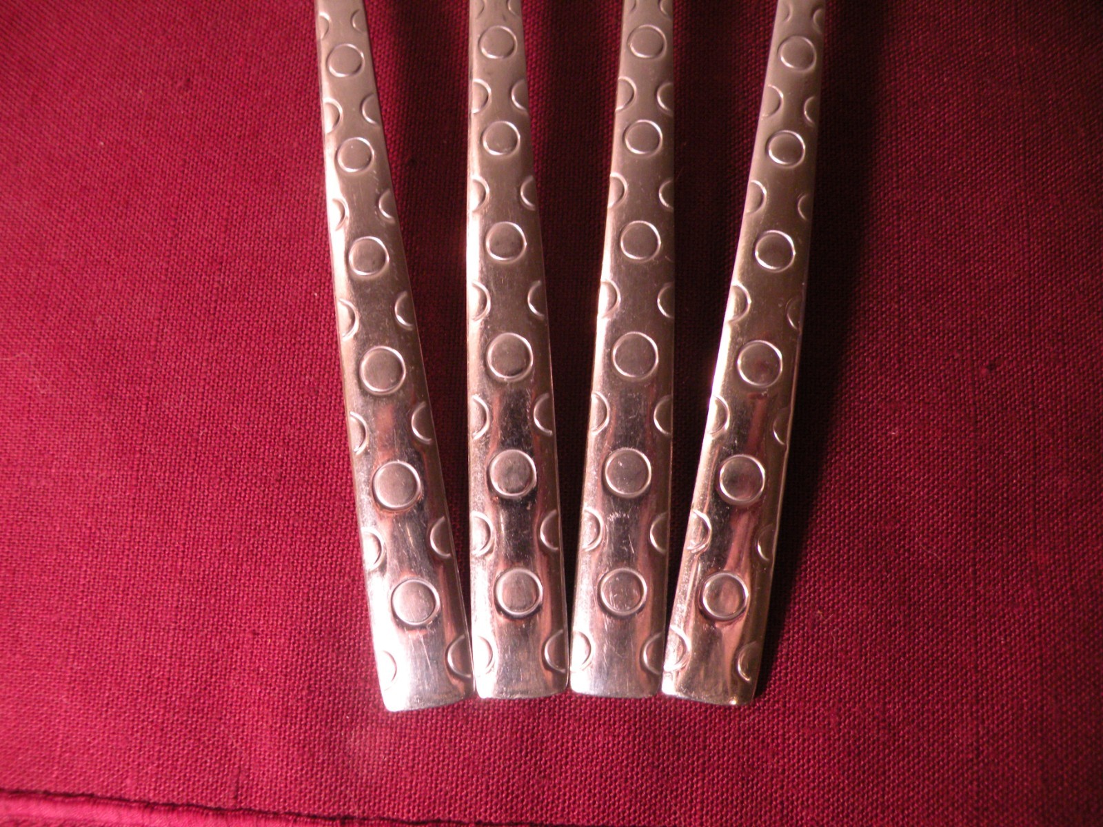 Set Of 4 Dinner Forks Oneida Cirque Stainless Steel Flatware 8" gallery