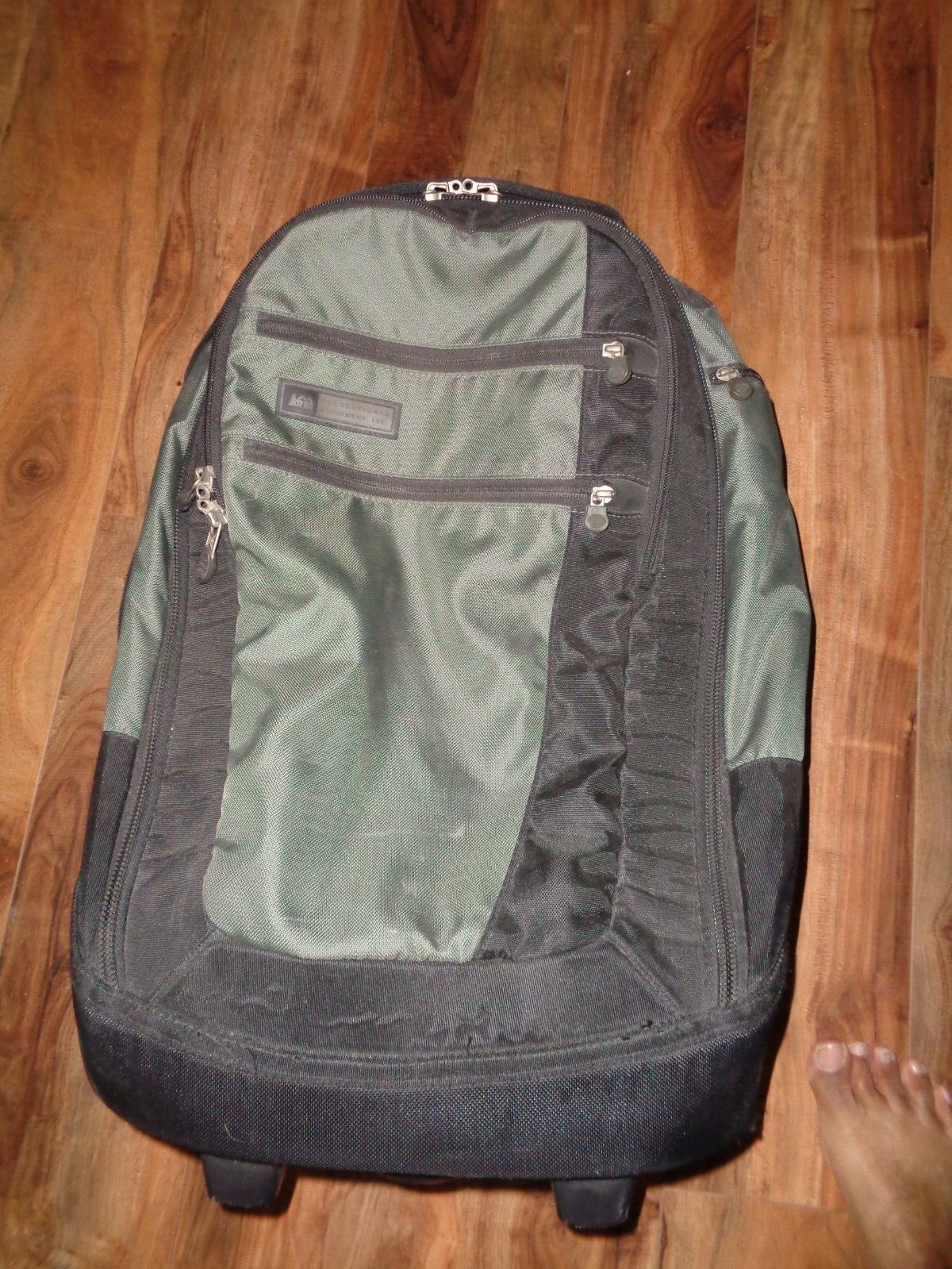REI Large Backpack with Handle & Rollers Suitcase
