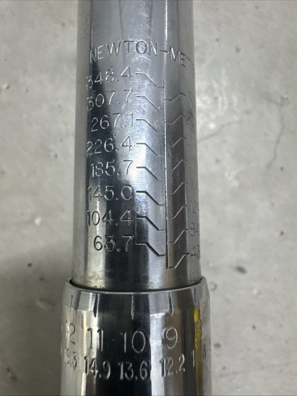 K-D KD Tools 1/2" Drive Micrometer 2952 Torque Wrench 25-250 ft-Lbs Made In USA gallery