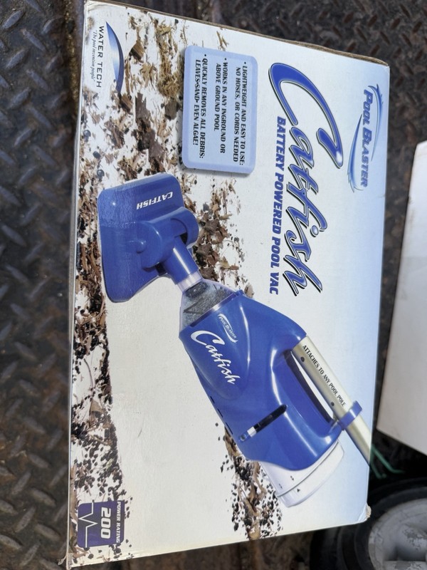 Water Tech Pool Blaster Catfish PPV Battery Pool Vacuum, Handheld Pool & Spa gallery