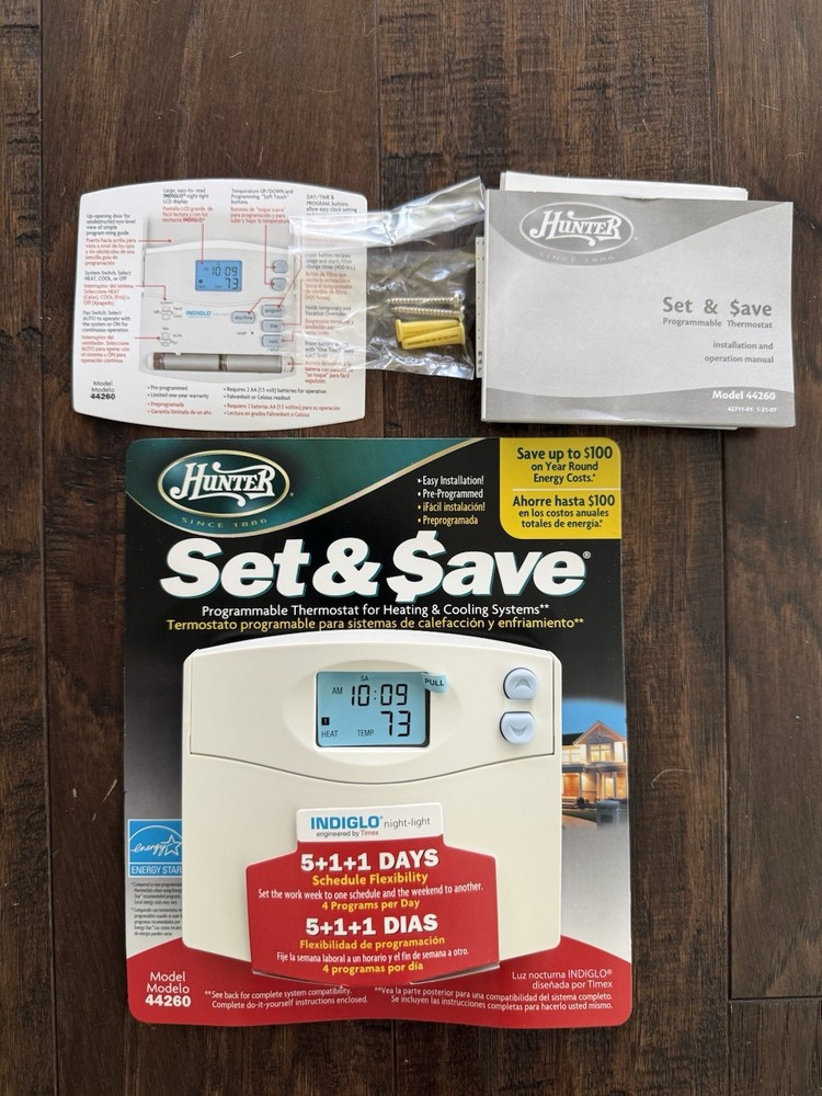 Hunter 44260 Set and Save 5+1+1 Programmable Thermostat - White (Open Box)