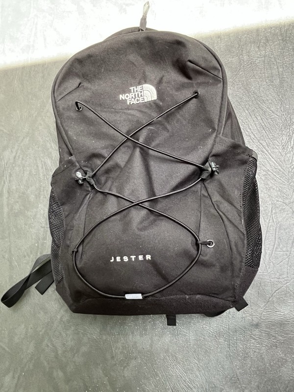 The North Face Jester Back Pack, Black 2