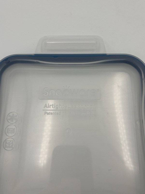 2 Snapware Pyrex Replacement Lids 6.5” Square Airtight Food Storage Covers gallery