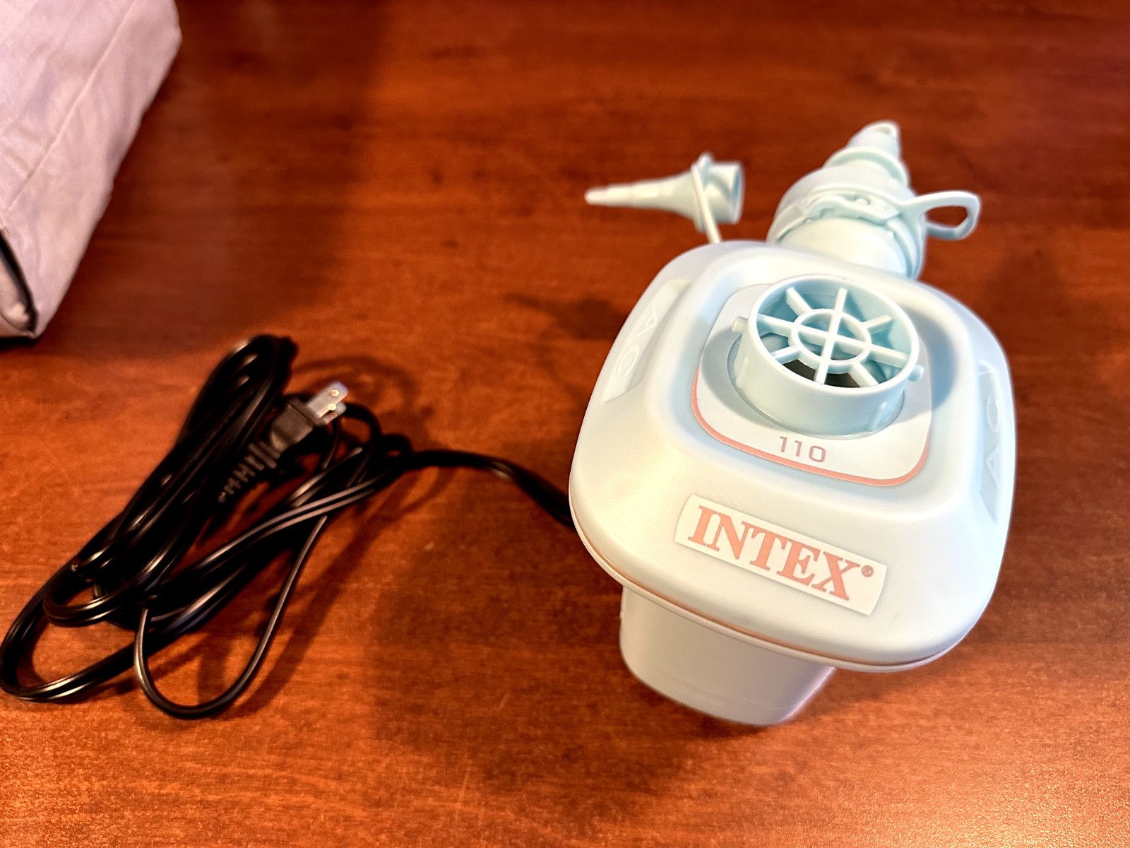 Intex Quick-Fill® AC Electric Air Pump - 22.9 CFM gallery