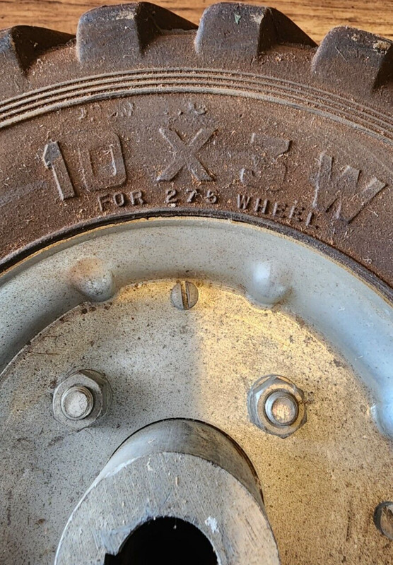 Zero Pressure Wheel Assembly 10" x 3" Solid Rubber Tire "V" Snow Tread .75 ID gallery