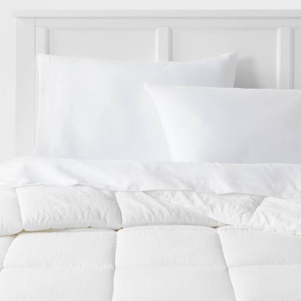 King Down Alternative Washed Microfiber Reversible Comforter White - Room gallery