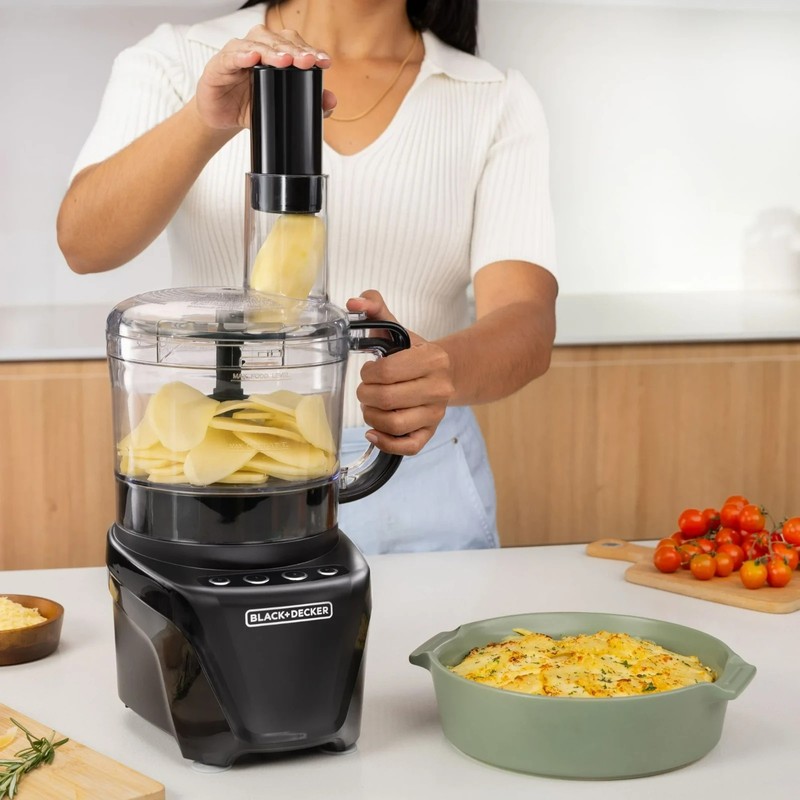 BLACK+DECKER Easy Assembly 8-Cup Food Processor, 850W, 2 Speeds + Pulse, Chop gallery