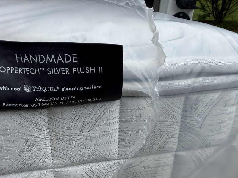AIRELOOM KING HOTEL HANDMADE COPPERTECH II SILVER PTOP PLUSH MATTRESS NEW SHIP gallery