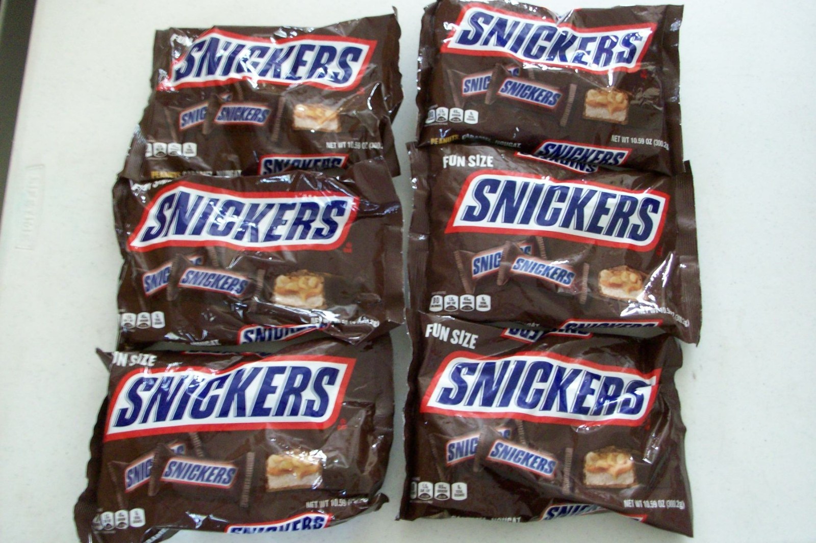 6 "Fun Size 11 Oz Snickers Wrapped Packages" Over 4 Pounds / Free Shipping gallery