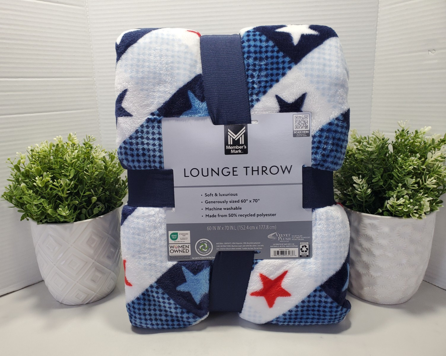Member's Mark Red, White & Blue Lounge Throw 60" x 70"American Gingham 💘🤍💙NEW gallery