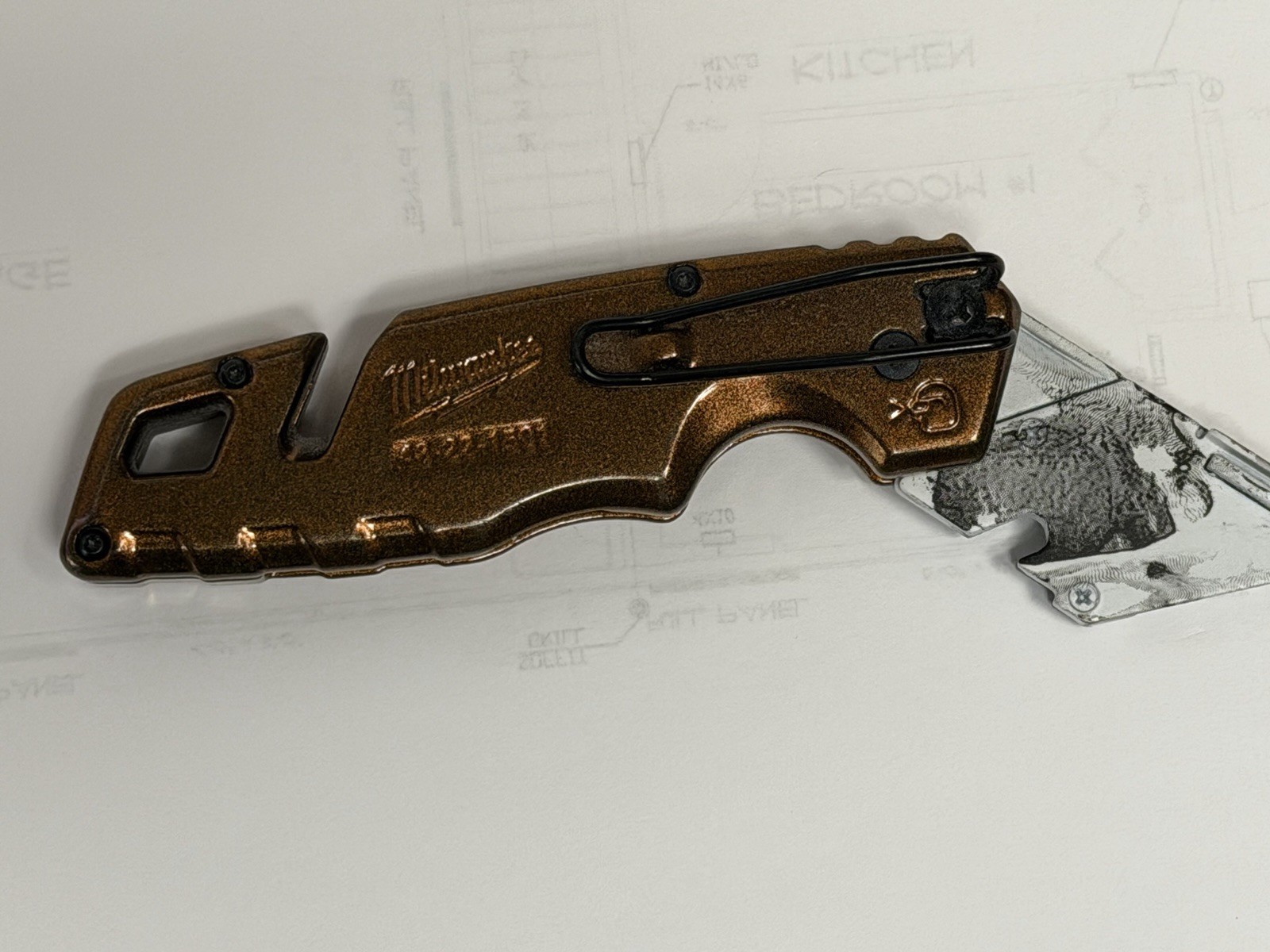 Milwaukee FASTBACK Folding Utility Knife/Box Cutter Bronze Metal Handle gallery