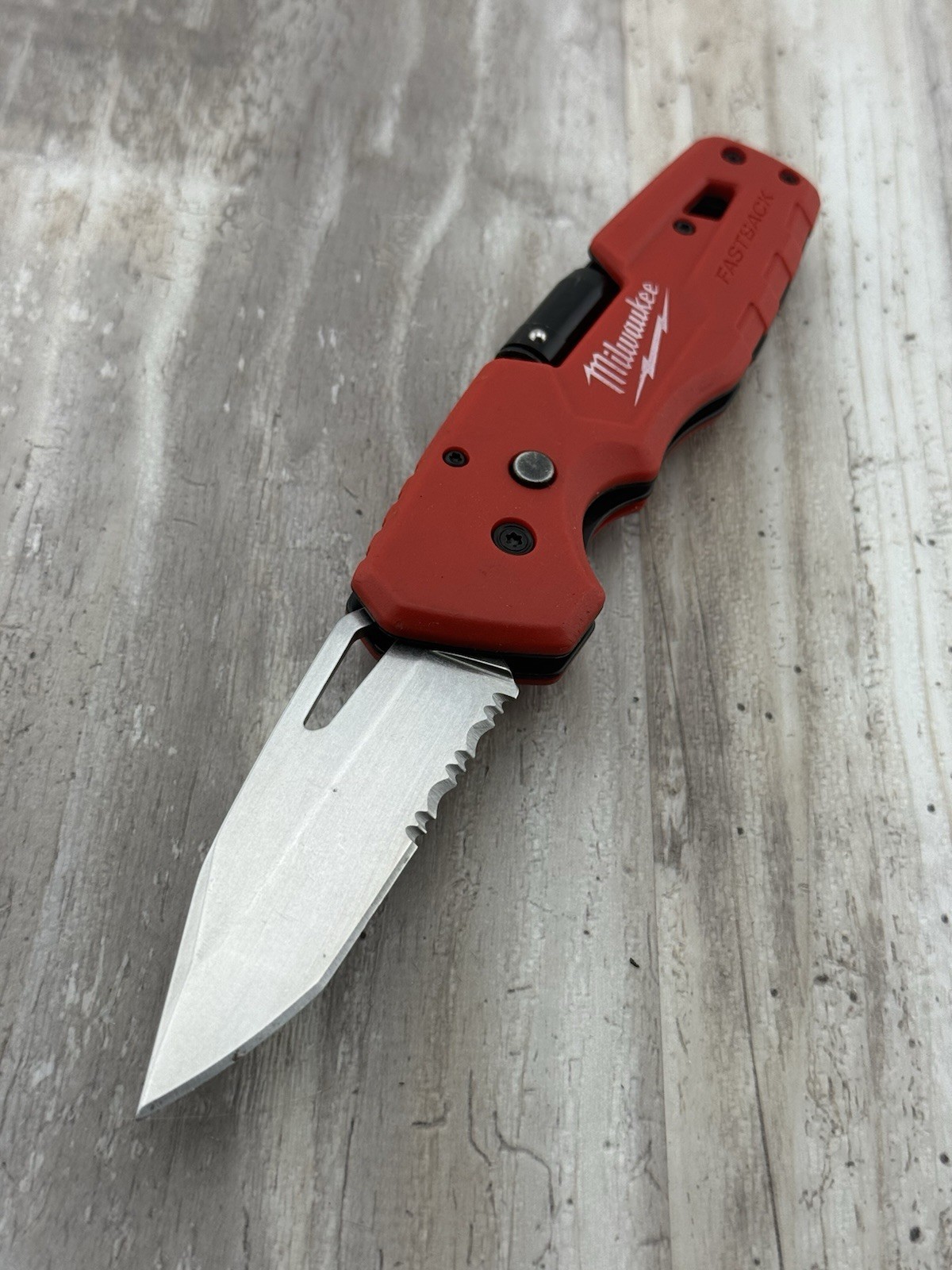 Milwaukee Tool Fastback 5-In-1 Folding Knife gallery